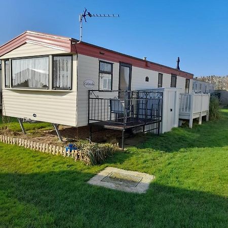 Kings Caravan - Family Groups Only - Very Quiet Park Villa Skegness Exterior photo
